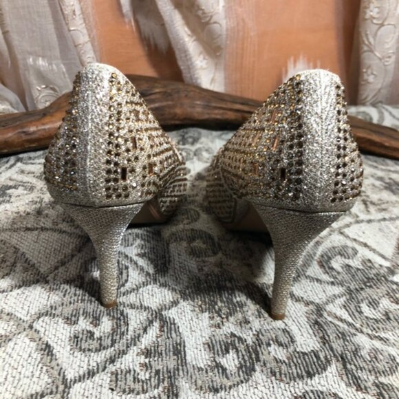 Delicacy Heels Gold Glitter 3”Heels pumps - Picture 5 of 8